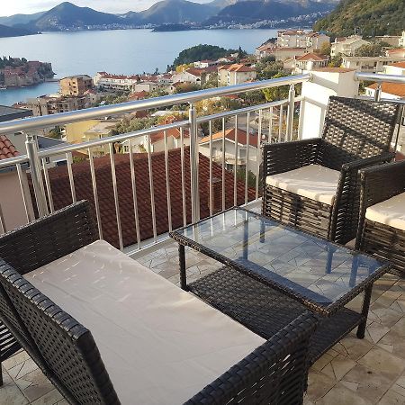 Apartments Vukovic Свети Стефан Екстериор снимка