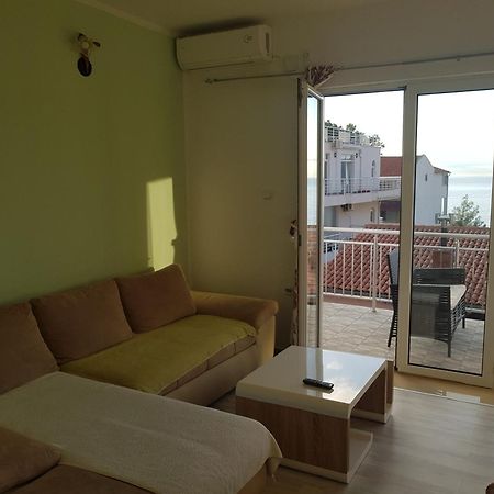 Apartments Vukovic Свети Стефан Екстериор снимка