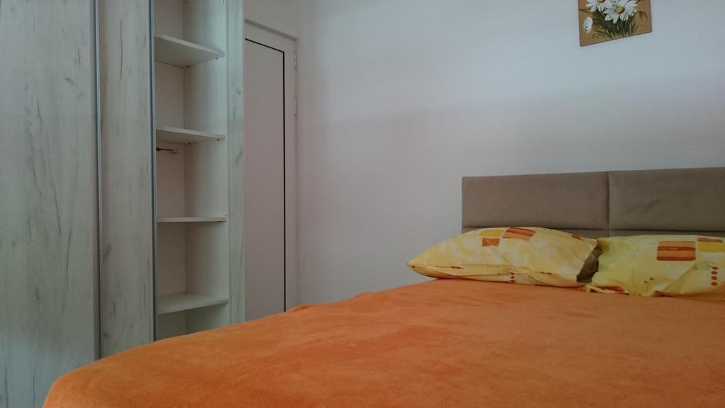 Apartments Vukovic Свети Стефан Екстериор снимка