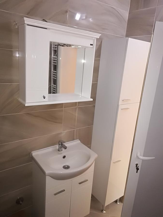 Apartments Vukovic Свети Стефан Екстериор снимка