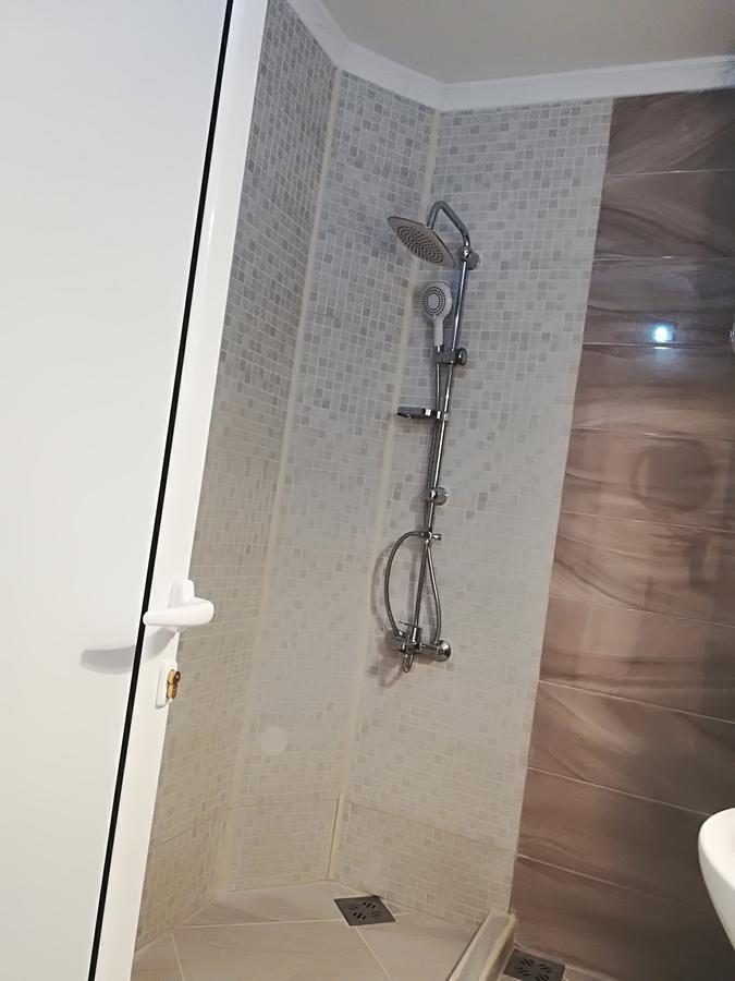 Apartments Vukovic Свети Стефан Екстериор снимка