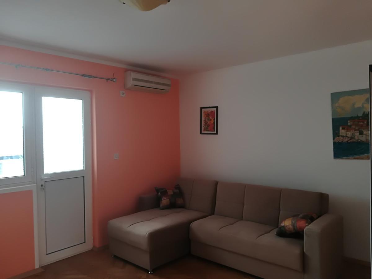 Apartments Vukovic Свети Стефан Екстериор снимка